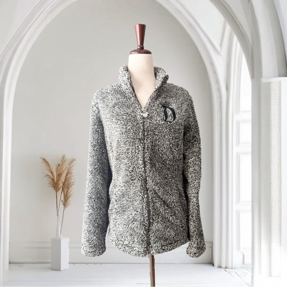 Disneyland Gray Sherpa Fuzzy Fleece Zip Up Sweatshirt Jacket. XS.